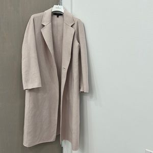 Neumann Marcus Cashmere collection coat